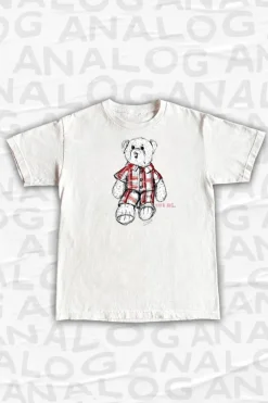 Daisy Street ANALOG HUG A BEAR DAY COLLECTION: HUG ME TEDDY RELAXED T-SHIRT-Women T-Shirts