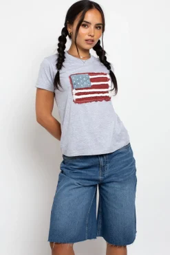 Daisy Street Applique Flag Tee-Women Tops | T-Shirts