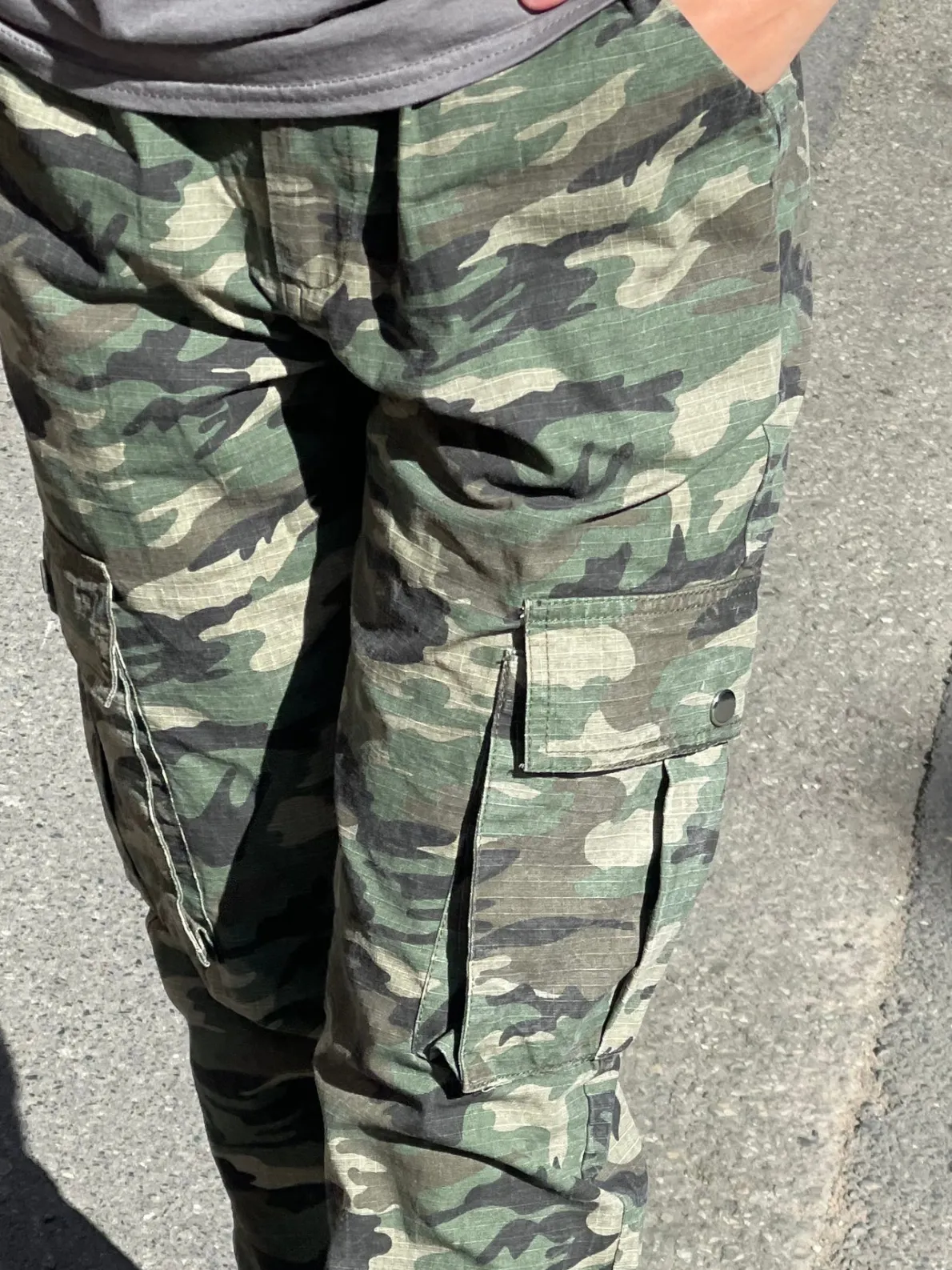 Daisy Street Cargo Trouser in Camo-Women Trousers