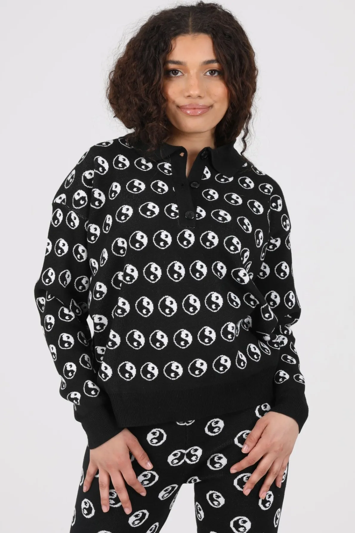 Daisy Street Knitted Yin and Yang Jumper-Women Hoodies & Sweatshirts