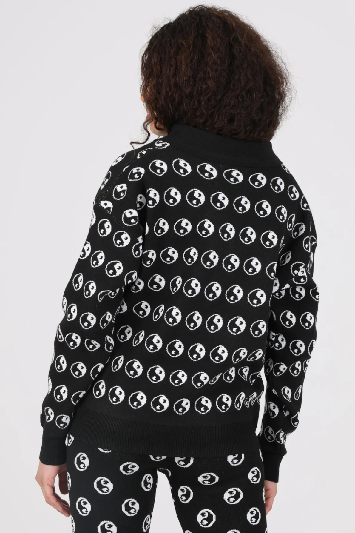 Daisy Street Knitted Yin and Yang Jumper-Women Hoodies & Sweatshirts