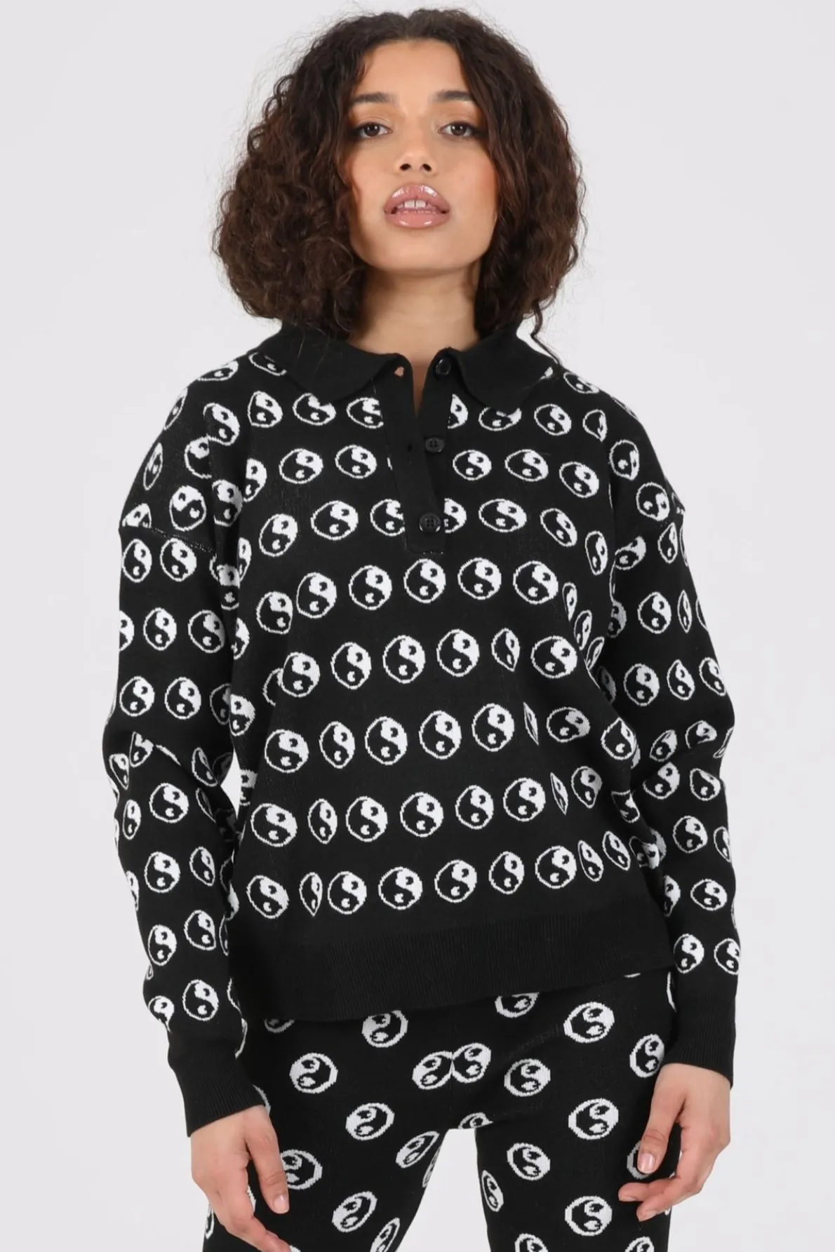 Daisy Street Knitted Yin and Yang Jumper-Women Hoodies & Sweatshirts
