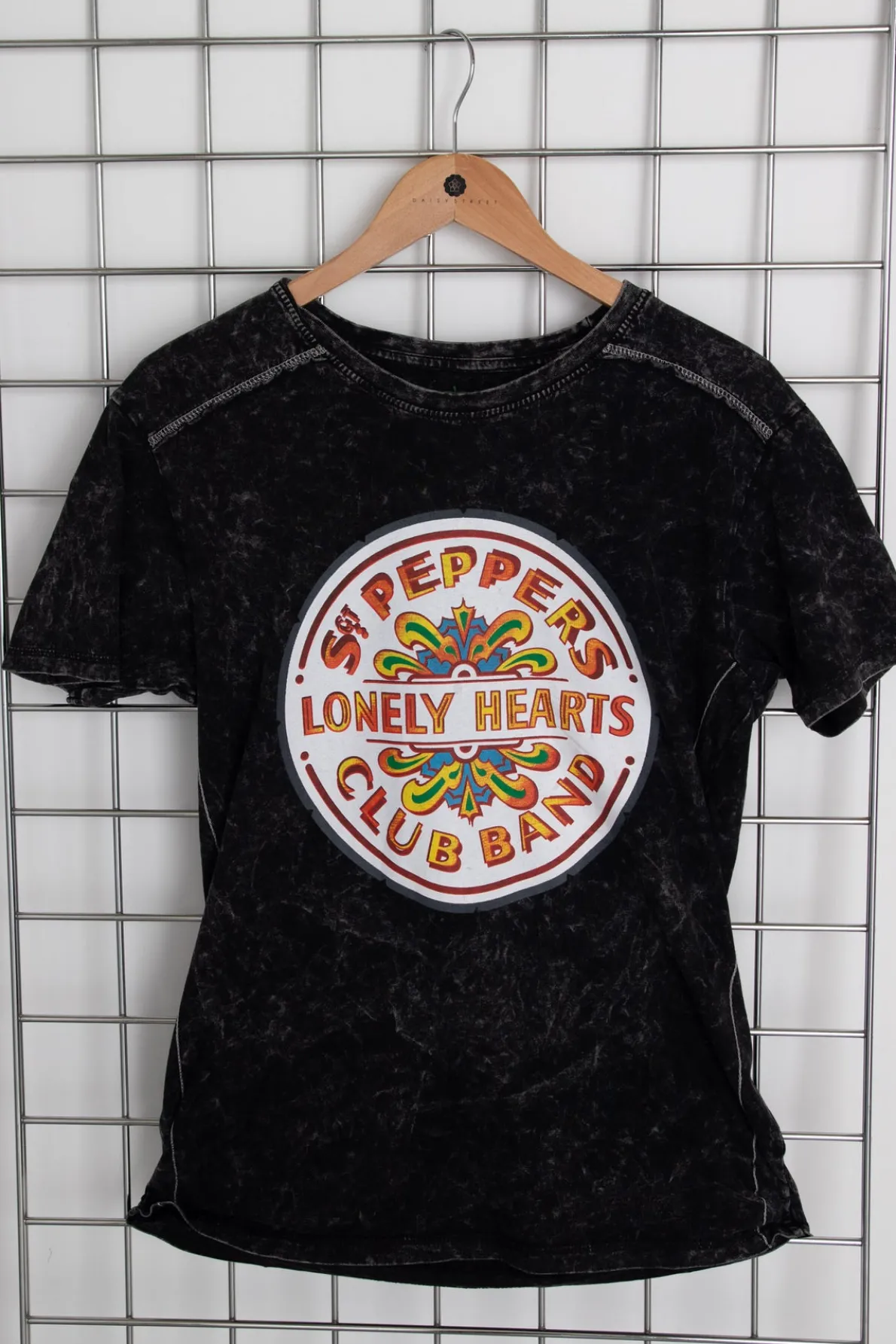 Daisy Street Licensed Relaxed T-Shirt With The Beatles Lonely Hearts Print-Women T-Shirts