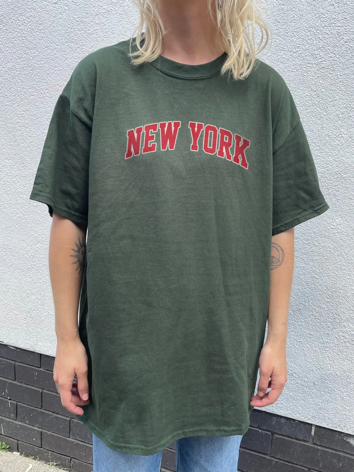 Daisy Street Relaxed T-Shirt with New York Graphic-Women T-Shirts