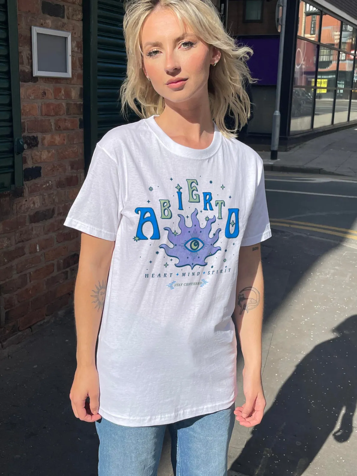 Daisy Street Relaxed T-Shirt with Abierto Print-Women T-Shirts