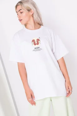 Daisy Street Relaxed T-Shirt with Gemini Print-Women T-Shirts