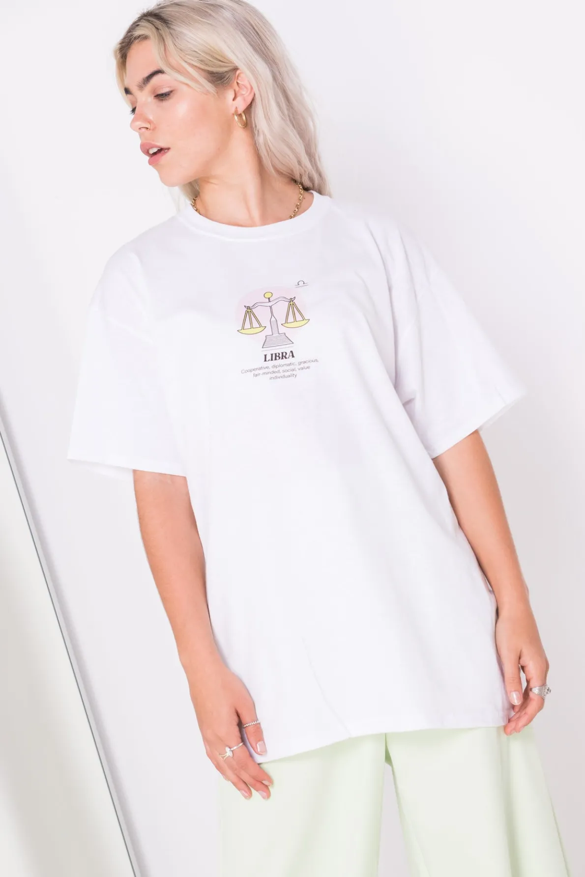 Daisy Street Relaxed T-Shirt with Libra Print-Women T-Shirts