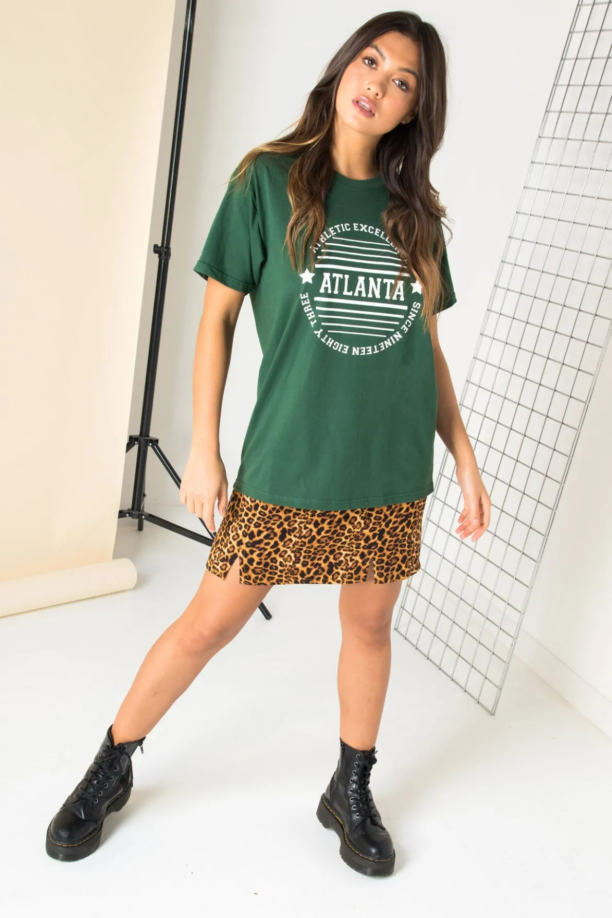 Daisy Street Relaxed T-Shirt With Atlanta Print-Women T-Shirts