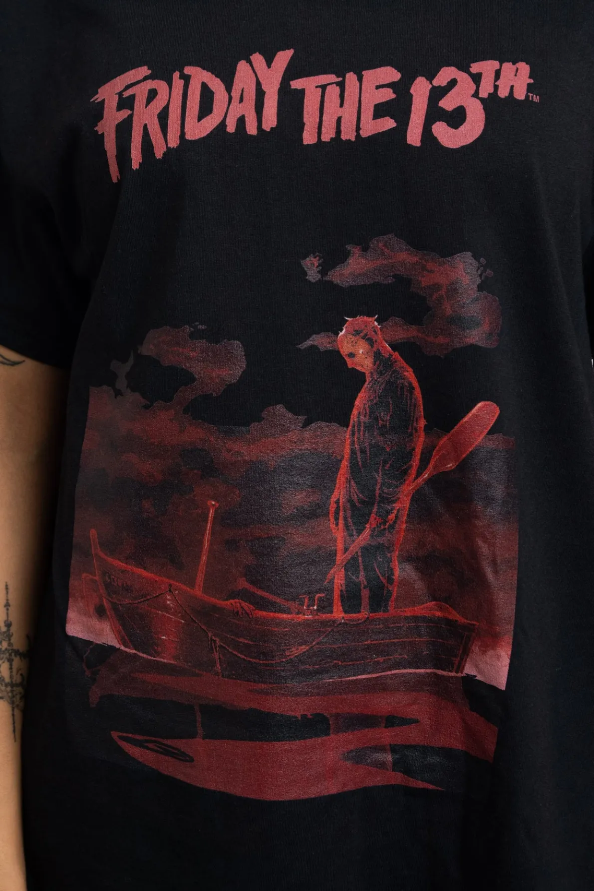 Daisy Street Relaxed T-Shirt with Friday The 13th Graphic-Women Tops | T-Shirts