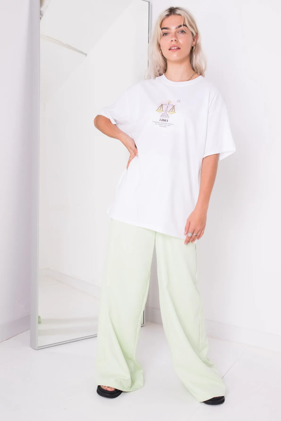 Daisy Street Relaxed T-Shirt with Libra Print-Women T-Shirts