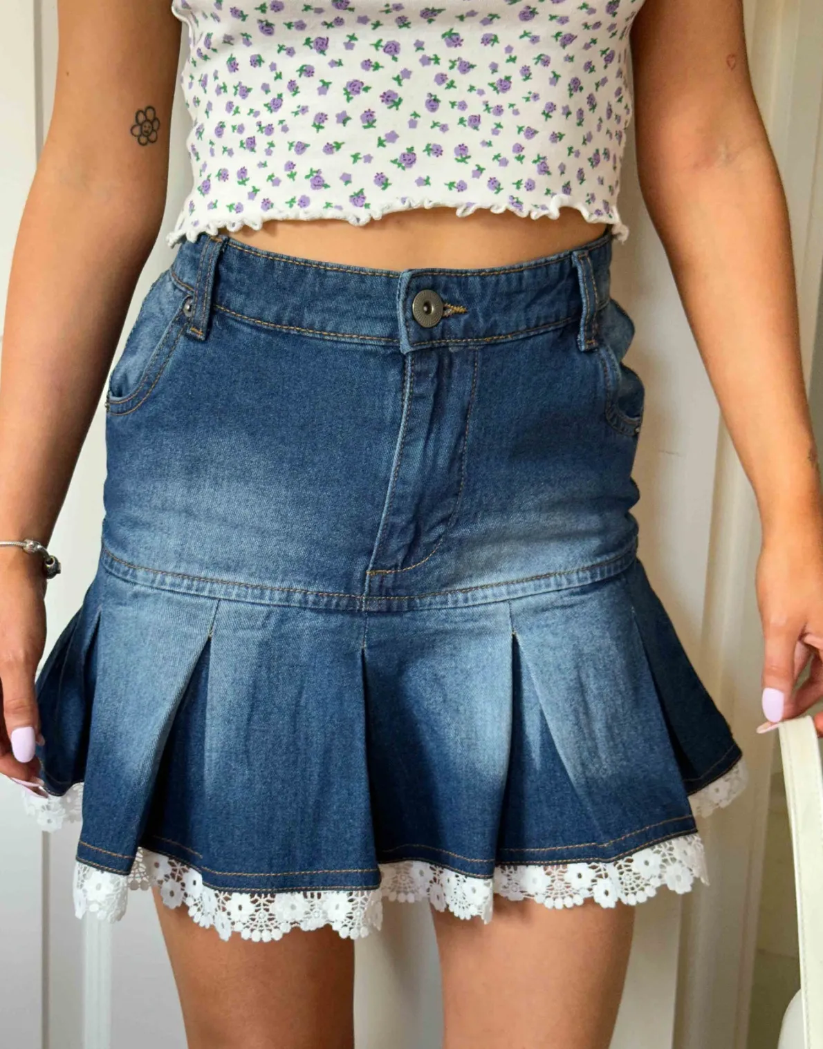 Daisy Street x Chloe Davie Y2K Mini Pleated Denim Skirt with Lace Trim-Women Skirts