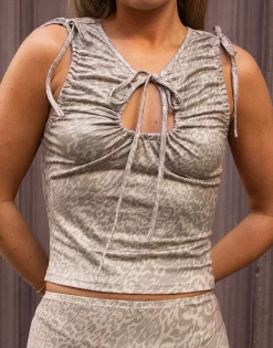 Daisy Street X Molly Mcfarlane Slinky Keyhole Front Top In Light-Women Tops